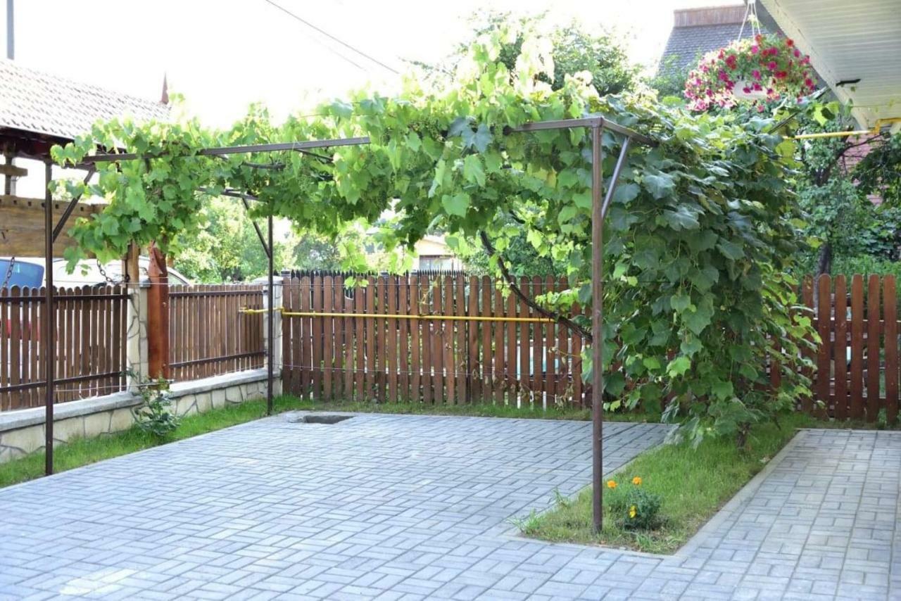 Căsuța de Poveste Târgu Neamţ Exterior foto